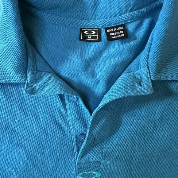 Men’s Oakley Golf Polo - Picture 2 of 3